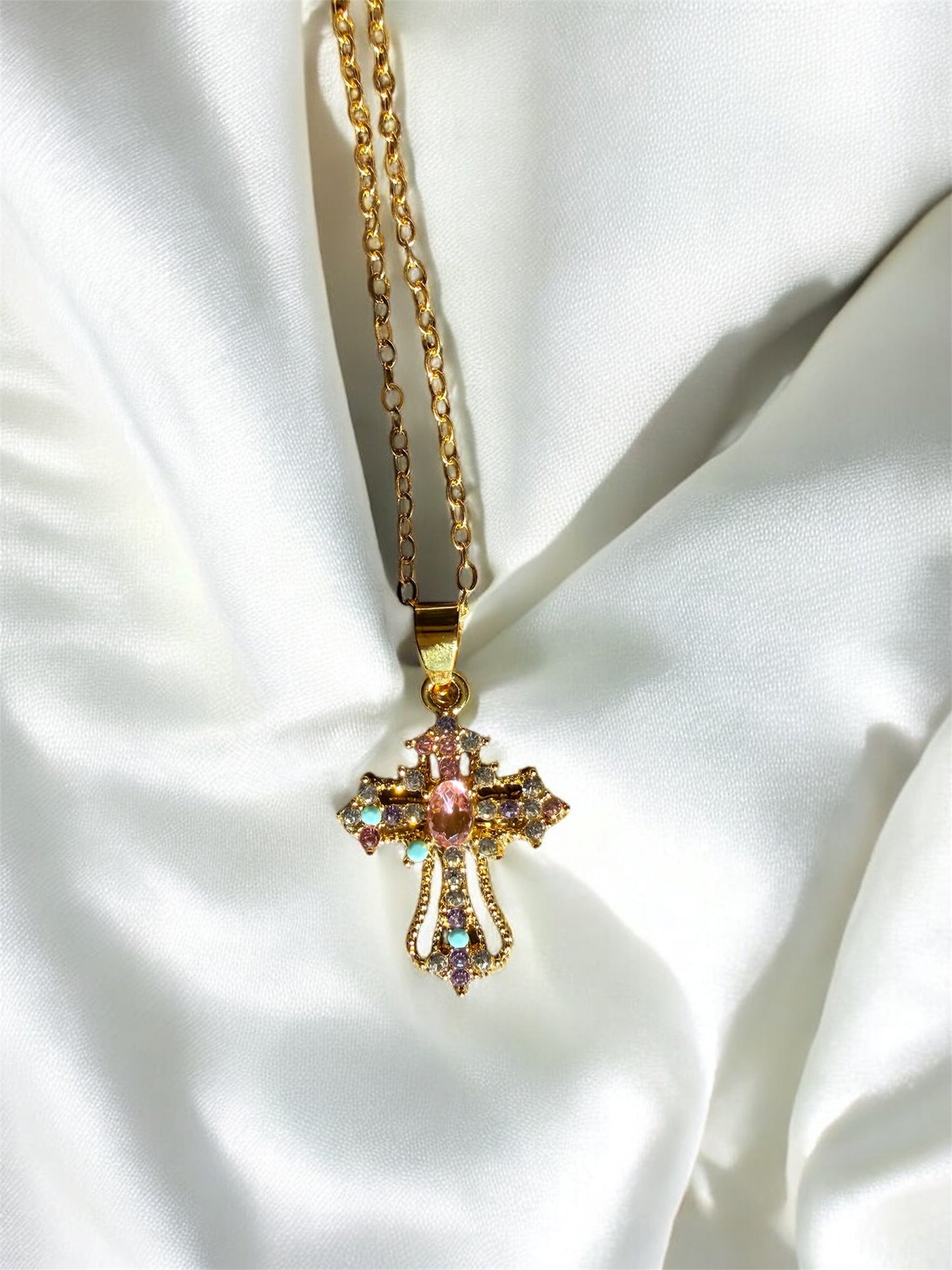 Collier Evie